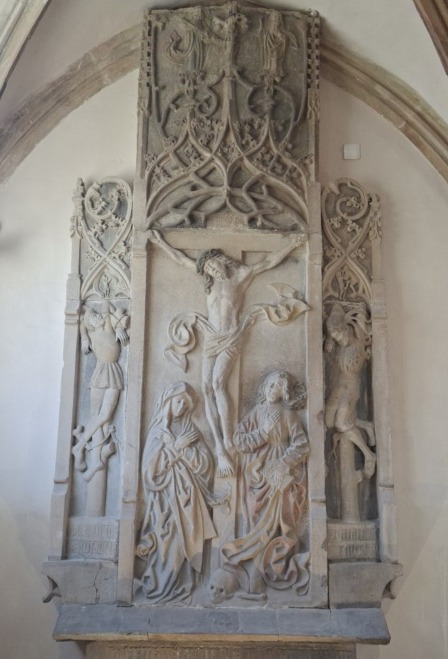 Fritzlar, Dom, Kreuzgang